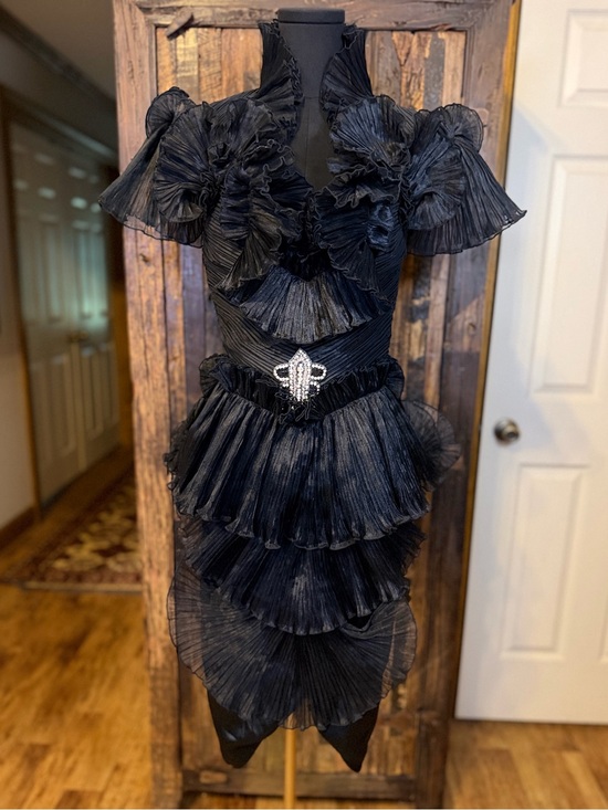 Cache Dresses & Skirts - Rare Vtg 80s Caché Conelli New York dress 8 Black Ruffle Rhinestone